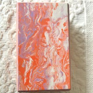 Lululemon Lift and Lengthen Yoga Block